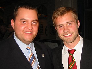 Andreas M. Tschorn und Maximilian Müller, Kapitän der deutschen Hockey-Nationalmannschaft und Olympiasieger 2008 in Peking. - 3